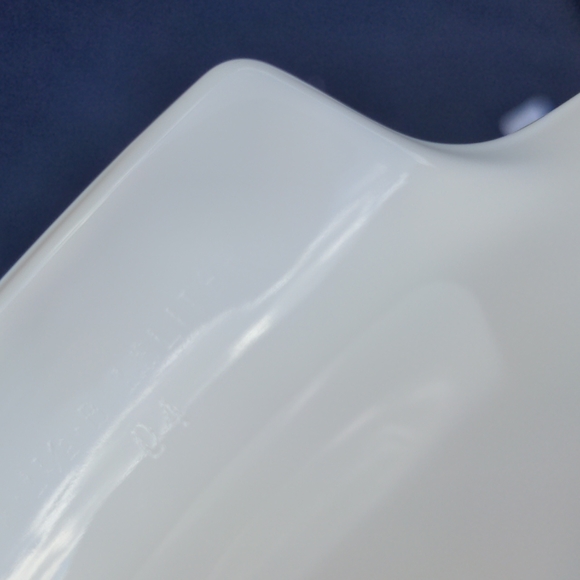 Vintage Corningware Summer Blush 1.5 Liter Casserole Dish - Picture 6 of 9